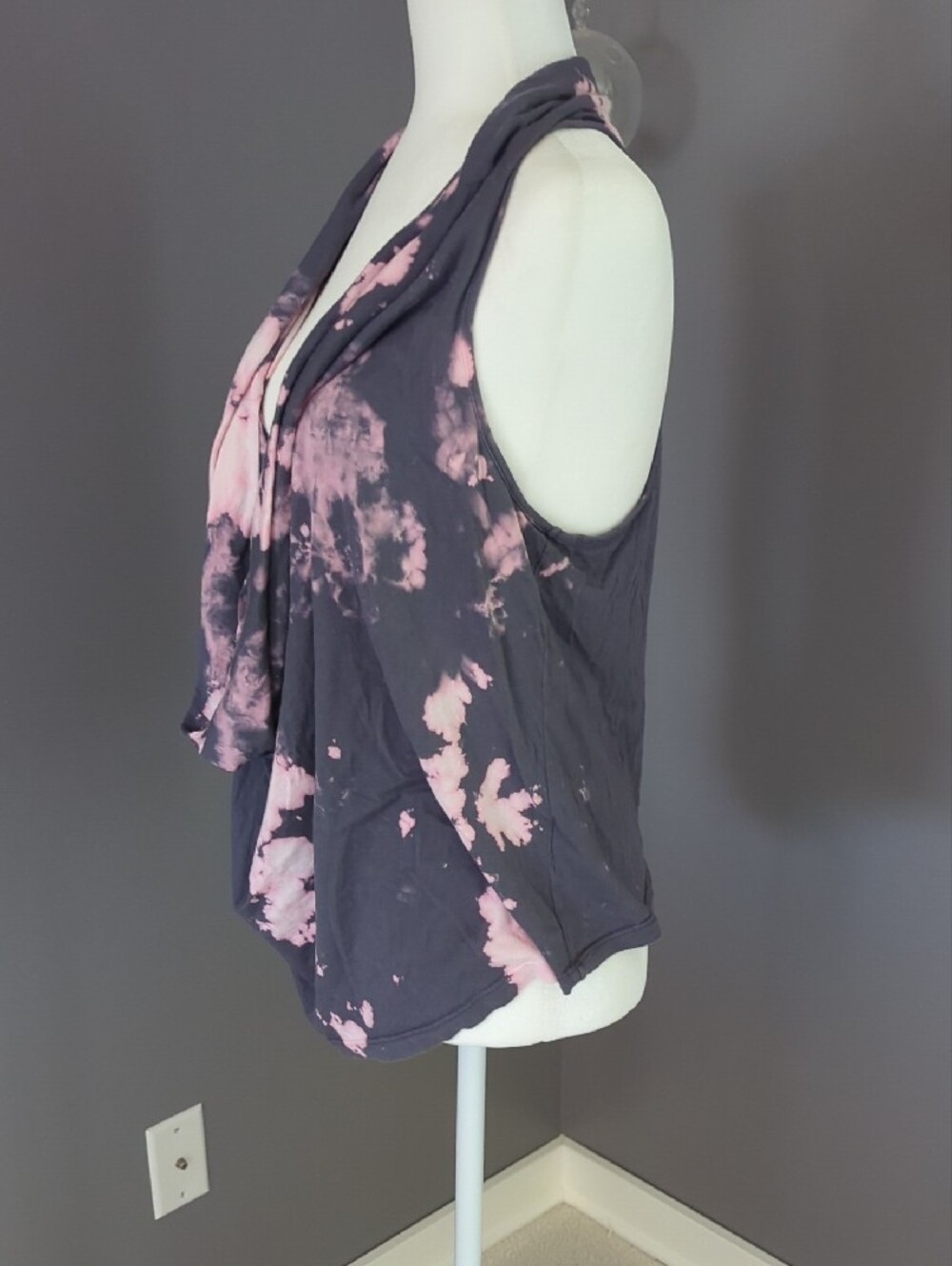 Splendid Charcoal and Pink Tie-Dye Tank With Draped Front - Picture 2 of 8